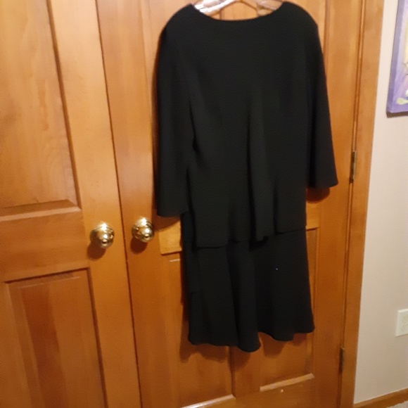 Donna Ricco New York Blouse & Skirt Set - Picture 2 of 7